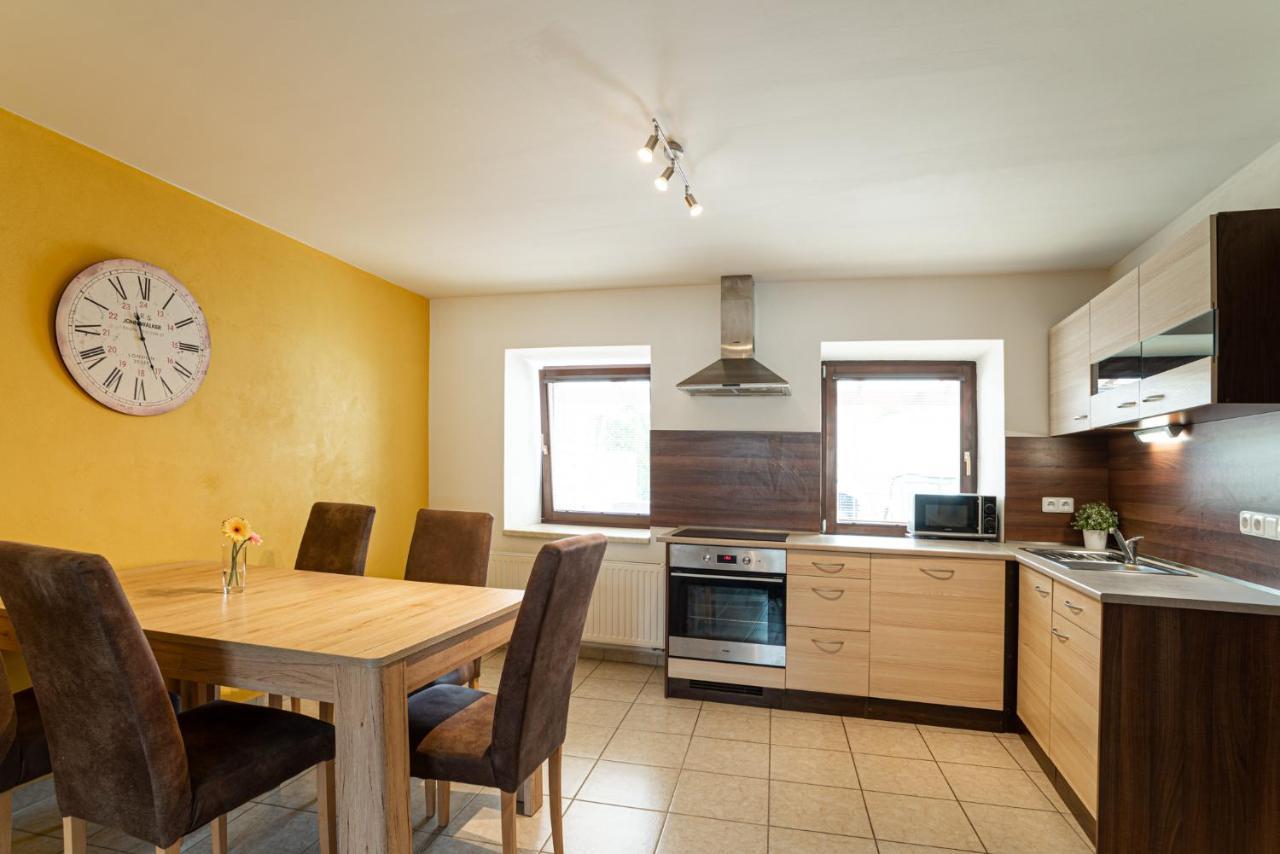 Saeli Apartments Mikulov Εξωτερικό φωτογραφία